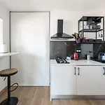 Primera Linea Playa Levante Piso 21 Vistas Infinitas Al Mar Y Montana شقة *