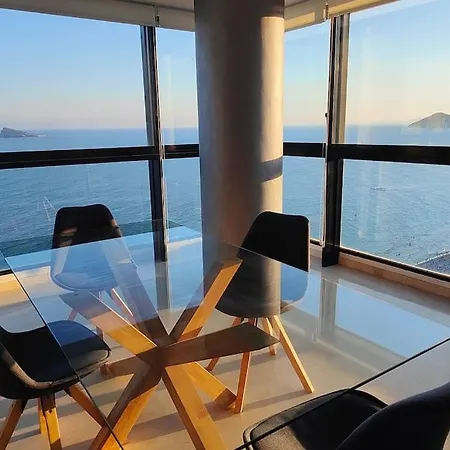 Primera Linea Playa Levante Piso 21 Vistas Infinitas Al Mar Y Montana * 貝尼多姆