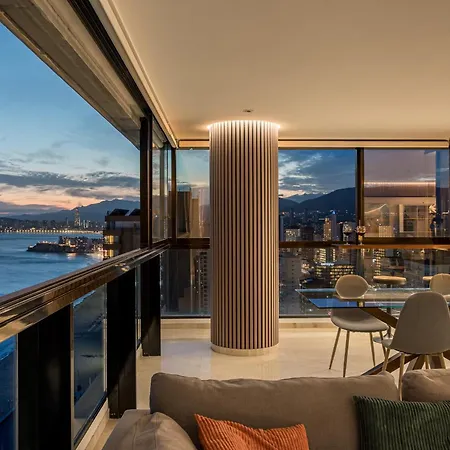 公寓 Primera Linea Playa Levante Piso 21 Vistas Infinitas Al Mar Y Montana 貝尼多姆
