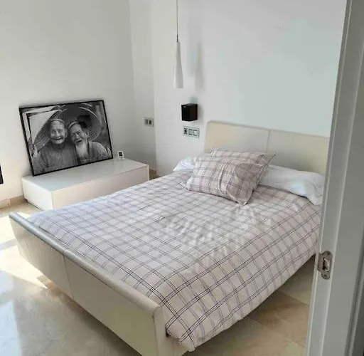 Primera Linea Playa Levante Piso 21 Vistas Infinitas Al Mar Y Montana Appartement *