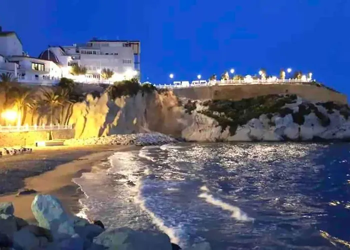 Primera Linea Playa Levante Piso 21 Vistas Infinitas Al Mar Y Montana Appartement *