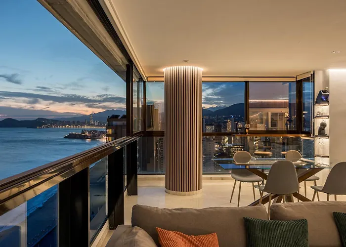 公寓 Primera Linea Playa Levante Piso 21 Vistas Infinitas Al Mar Y Montana 貝尼多姆
