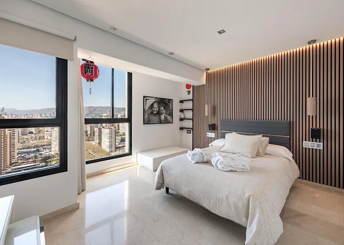 Primera Linea Playa Levante Piso 21 Vistas Infinitas Al Mar Y Montana 公寓 *